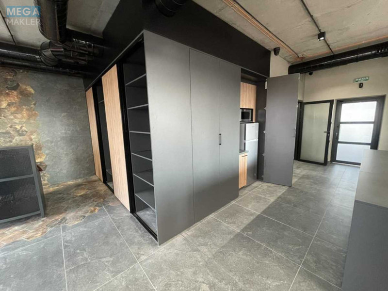 Продаж комерційної нерухомості, 293 кв.м, под офис, <a class="location-link" href="/kiev/" title="Недвижимость Київ">Київ</a>, <a class="location-link" href="/kiev/svyatoshinskij/" title="Недвижимость Святошинський район">Святошинський р-н</a>, Победы просп., 67 (изображение 14)
