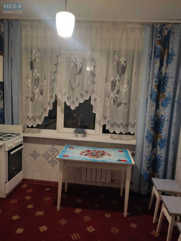 Оренда 2 кімнатної квартири, <a class="location-link" href="/kiev/" title="Недвижимость Київ">Київ</a>, <a class="location-link" href="/kiev/podolskij/" title="Недвижимость Подільський район">Подільський р-н</a>, Георгия Гонгадзе просп. (изображение 13)