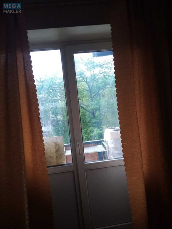 Оренда 3 кімнатної квартири, <a class="location-link" href="/kiev/" title="Недвижимость Київ">Київ</a>, <a class="location-link" href="/kiev/svyatoshinskij/" title="Недвижимость Святошинський район">Святошинський р-н</a>, Ромена Роллана бульв. (изображение 14)