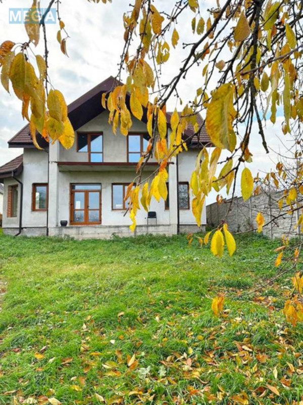 Продаж дома, 2 поверху, 207 кв.м, 5 кімнат, ділянка 13 соток, <a class="location-link" href="/hotov/" title="Недвижимость Хотів">Хотів</a>, Площа Ленінградська, 4 (изображение 5)