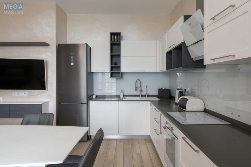 Оренда 2 кімнатної квартири, <a class="location-link" href="/kiev/" title="Недвижимость Київ">Київ</a>, <a class="location-link" href="/kiev/pecherskij/" title="Недвижимость Печерський район">Печерський р-н</a>, Джона Маккейна вул., 7 (изображение 21)
