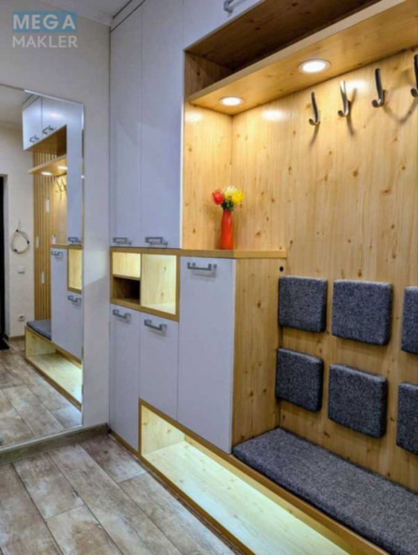 Оренда 1 кімнатної квартири, <a class="location-link" href="/kiev/" title="Недвижимость Київ">Київ</a>, <a class="location-link" href="/kiev/pecherskij/" title="Недвижимость Печерський район">Печерський р-н</a>, Антоновича вул., 74 (изображение 5)