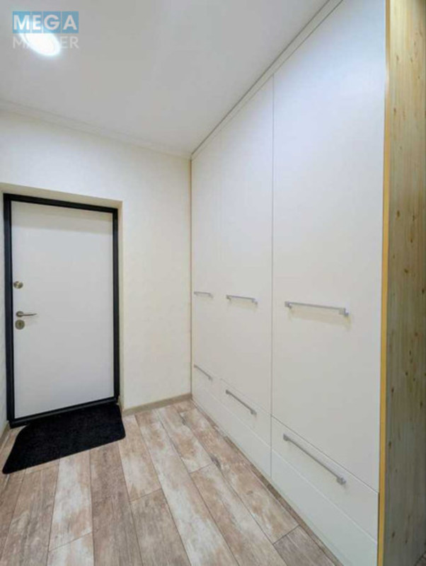 Оренда 1 кімнатної квартири, <a class="location-link" href="/kiev/" title="Недвижимость Київ">Київ</a>, <a class="location-link" href="/kiev/pecherskij/" title="Недвижимость Печерський район">Печерський р-н</a>, Антоновича вул., 74 (изображение 7)