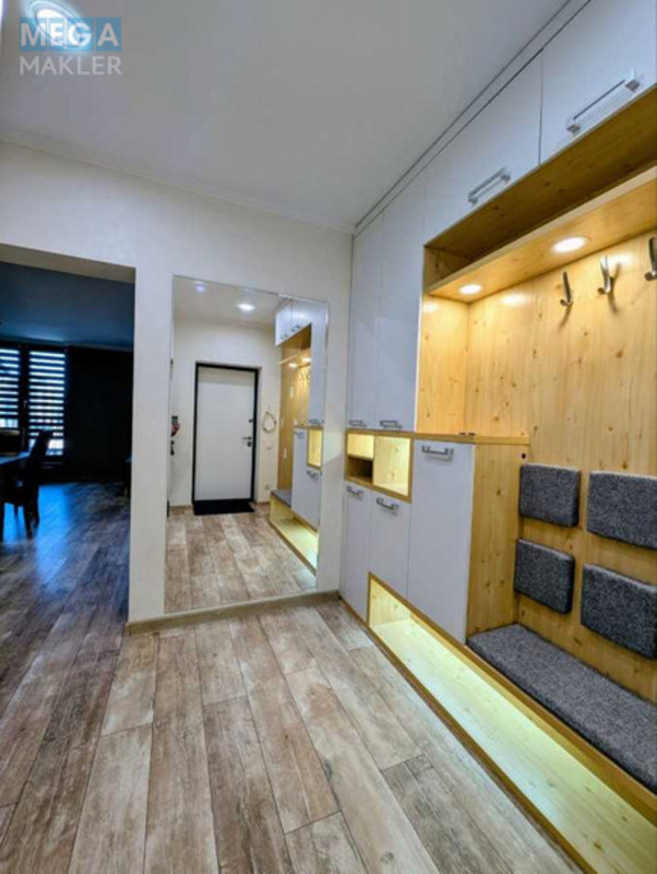 Оренда 1 кімнатної квартири, <a class="location-link" href="/kiev/" title="Недвижимость Київ">Київ</a>, <a class="location-link" href="/kiev/pecherskij/" title="Недвижимость Печерський район">Печерський р-н</a>, Антоновича вул., 74 (изображение 8)
