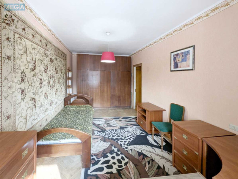Продаж 3 кімнатної квартири (91/51/9), 2 пов. 16 пов. будинку, <a class="location-link" href="/kiev/" title="Недвижимость Київ">Київ</a>, <a class="location-link" href="/kiev/pecherskij/" title="Недвижимость Печерський район">Печерський р-н</a>, Суворова вул., 19а (изображение 18)