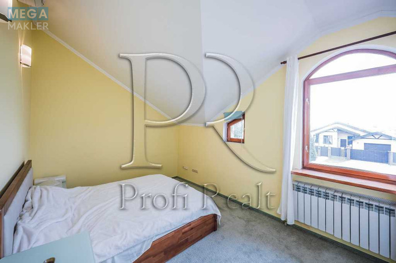 Продаж дома, 3 поверху, 290 кв.м, 7 кімнат, ділянка 15 соток, <a class="location-link" href="/hotov/" title="Недвижимость Хотів">Хотів</a>, Травнева вулиця (изображение 10)