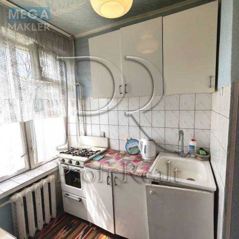 Продаж 1 кімнатної квартири (21/13/4), 4 пов. 9 пов. будинку, <a class="location-link" href="/kiev/" title="Недвижимость Київ">Київ</a>, <a class="location-link" href="/kiev/svyatoshinskij/" title="Недвижимость Святошинський район">Святошинський р-н</a>, Зодчих вулиця, 64 (изображение 4)