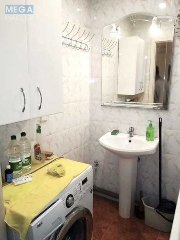 Оренда 3 кімнатної квартири, <a class="location-link" href="/kiev/" title="Недвижимость Київ">Київ</a>, <a class="location-link" href="/kiev/darnickij/" title="Недвижимость Дарницький район">Дарницький р-н</a>, Славгородская ул., 10 (изображение 15)