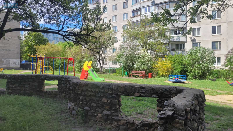 Продаж 1 кімнатної квартири (32/16/6), 5 пов. 9 пов. будинку, <a class="location-link" href="/kharkov/" title="Недвижимость Харків">Харків</a>, <a class="location-link" href="/kharkov/kominternovskij/" title="Недвижимость Слобідський (Комінтернівський) район">Слобідський (Комінтернівський) р-н</a>, Сергія Тимошенка, 17 (изображение 14)