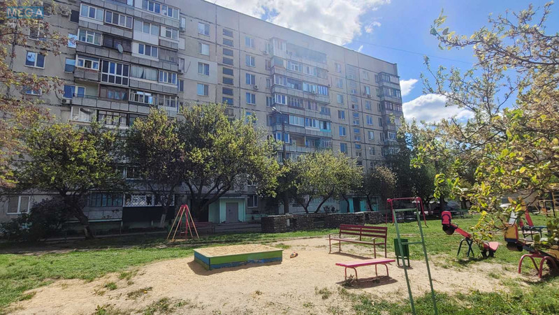 Продаж 1 кімнатної квартири (32/16/6), 5 пов. 9 пов. будинку, <a class="location-link" href="/kharkov/" title="Недвижимость Харків">Харків</a>, <a class="location-link" href="/kharkov/kominternovskij/" title="Недвижимость Слобідський (Комінтернівський) район">Слобідський (Комінтернівський) р-н</a>, Сергія Тимошенка, 17 (изображение 15)