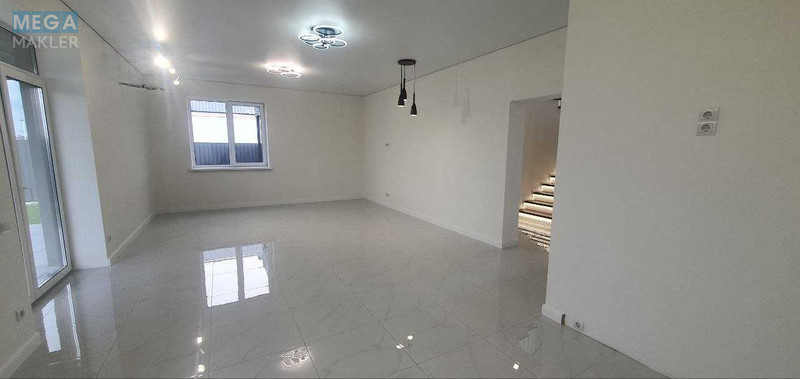 Продаж дома, 2 поверху, 228 кв.м, 5 кімнат, ділянка 7 соток, <a class="location-link" href="/oseshina/" title="Недвижимость Осещина">Осещина</a>, Сунична (изображение 6)
