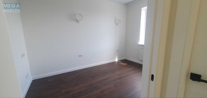 Продаж дома, 2 поверху, 228 кв.м, 5 кімнат, ділянка 7 соток, <a class="location-link" href="/oseshina/" title="Недвижимость Осещина">Осещина</a>, Сунична (изображение 10)