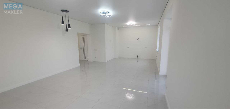 Продаж дома, 2 поверху, 228 кв.м, 5 кімнат, ділянка 7 соток, <a class="location-link" href="/oseshina/" title="Недвижимость Осещина">Осещина</a>, Сунична (изображение 11)
