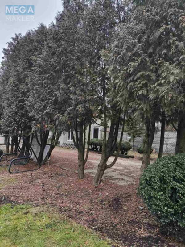 Продаж дома, 2 поверху, 350 кв.м, 8 кімнат, ділянка 10 соток, <a class="location-link" href="/kiev/" title="Недвижимость Київ">Київ</a>, <a class="location-link" href="/kiev/pecherskij/" title="Недвижимость Печерський район">Печерський р-н</a>, Олександра Матросова вул., 2 (изображение 3)