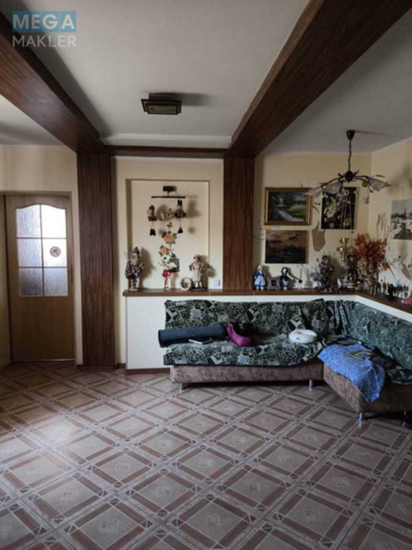 Продаж дома, 2 поверху, 350 кв.м, 8 кімнат, ділянка 10 соток, <a class="location-link" href="/kiev/" title="Недвижимость Київ">Київ</a>, <a class="location-link" href="/kiev/pecherskij/" title="Недвижимость Печерський район">Печерський р-н</a>, Олександра Матросова вул., 2 (изображение 12)