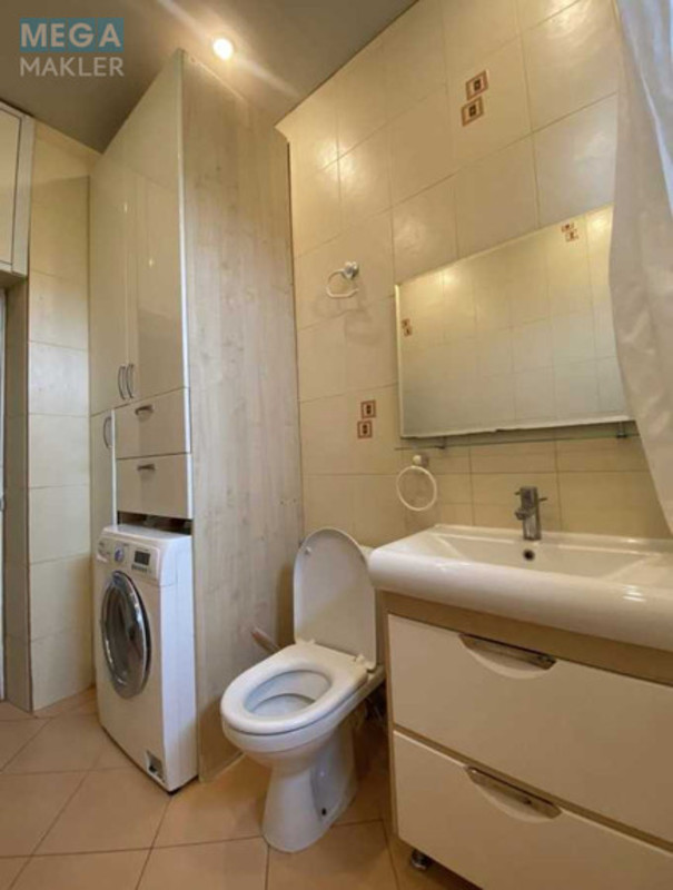 Продаж 3 кімнатної квартири (62/45/7), 3 пов. 4 пов. будинку, <a class="location-link" href="/kiev/" title="Недвижимость Київ">Київ</a>, <a class="location-link" href="/kiev/podolskij/" title="Недвижимость Подільський район">Подільський р-н</a>, Юрковская ул., 36/10 (изображение 6)