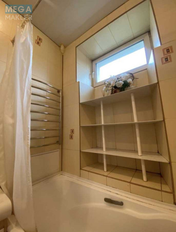 Продаж 3 кімнатної квартири (62/45/7), 3 пов. 4 пов. будинку, <a class="location-link" href="/kiev/" title="Недвижимость Київ">Київ</a>, <a class="location-link" href="/kiev/podolskij/" title="Недвижимость Подільський район">Подільський р-н</a>, Юрковская ул., 36/10 (изображение 8)