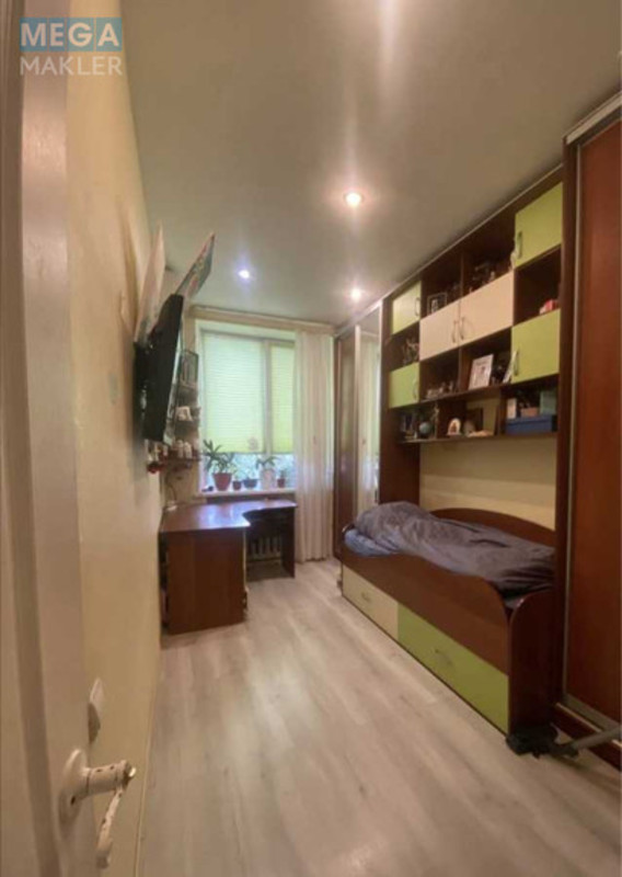 Продаж 3 кімнатної квартири (62/45/7), 3 пов. 4 пов. будинку, <a class="location-link" href="/kiev/" title="Недвижимость Київ">Київ</a>, <a class="location-link" href="/kiev/podolskij/" title="Недвижимость Подільський район">Подільський р-н</a>, Юрковская ул., 36/10 (изображение 11)