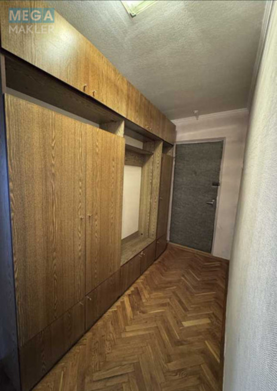 Продаж 3 кімнатної квартири (68/45/8), 15 пов. 16 пов. будинку, <a class="location-link" href="/kiev/" title="Недвижимость Київ">Київ</a>, <a class="location-link" href="/kiev/podolskij/" title="Недвижимость Подільський район">Подільський р-н</a>, Свободы просп., 28А (изображение 4)