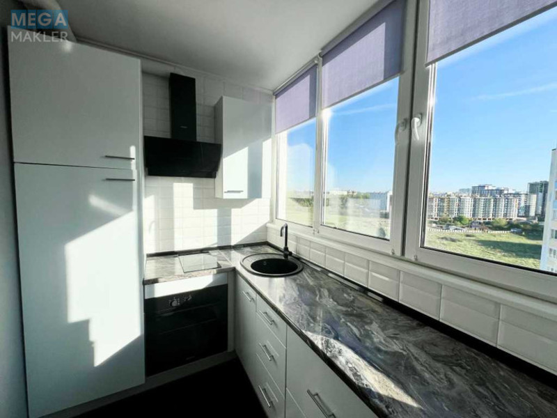 Продаж 2 кімнатної квартири (65/32/14), 9 пов. 10 пов. будинку, <a class="location-link" href="/sofievskaya-borshagovka/" title="Недвижимость Софіївська Борщагівка">Софіївська Борщагівка</a>, Боголюбова, 33 (изображение 3)