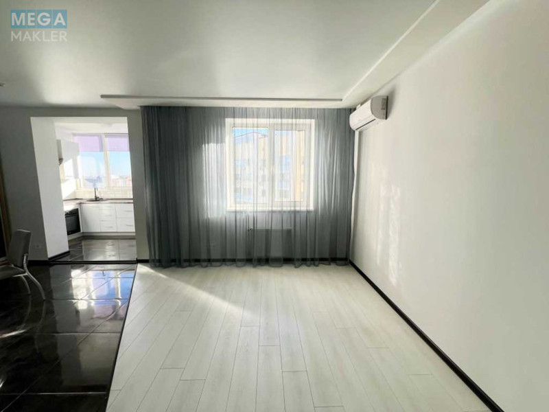 Продаж 2 кімнатної квартири (65/32/14), 9 пов. 10 пов. будинку, <a class="location-link" href="/sofievskaya-borshagovka/" title="Недвижимость Софіївська Борщагівка">Софіївська Борщагівка</a>, Боголюбова, 33 (изображение 6)