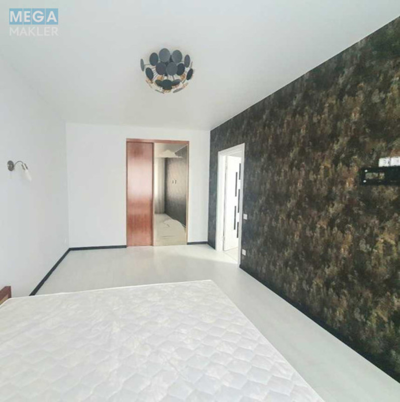 Продаж 2 кімнатної квартири (65/32/14), 9 пов. 10 пов. будинку, <a class="location-link" href="/sofievskaya-borshagovka/" title="Недвижимость Софіївська Борщагівка">Софіївська Борщагівка</a>, Боголюбова, 33 (изображение 8)