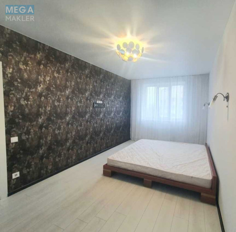 Продаж 2 кімнатної квартири (65/32/14), 9 пов. 10 пов. будинку, <a class="location-link" href="/sofievskaya-borshagovka/" title="Недвижимость Софіївська Борщагівка">Софіївська Борщагівка</a>, Боголюбова, 33 (изображение 9)