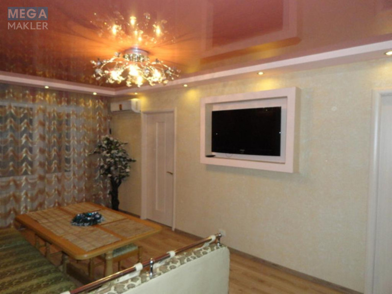 Оренда 3 кімнатної квартири, <a class="location-link" href="/odessa/" title="Недвижимость Одеса">Одеса</a>, <a class="location-link" href="/odessa/suvorovskij/" title="Недвижимость Суворовський район">Суворовський р-н</a>, Лузанівська, 67 (изображение 3)