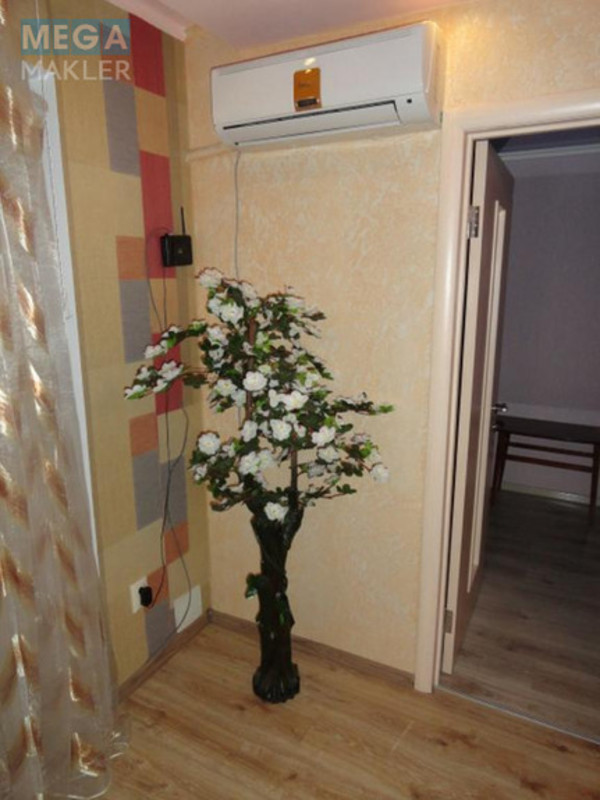Оренда 3 кімнатної квартири, <a class="location-link" href="/odessa/" title="Недвижимость Одеса">Одеса</a>, <a class="location-link" href="/odessa/suvorovskij/" title="Недвижимость Суворовський район">Суворовський р-н</a>, Лузанівська, 67 (изображение 6)