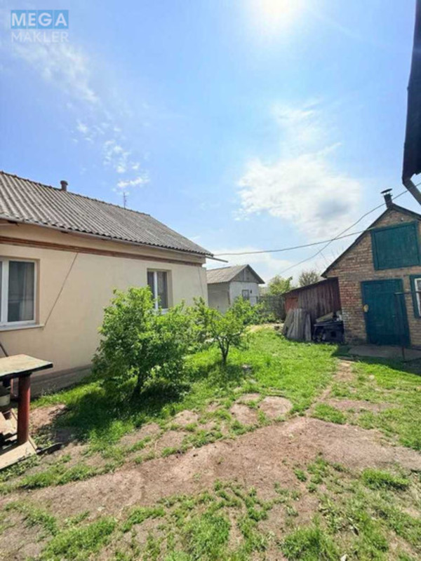 Продаж дома, 1 поверх, 77,90 кв.м, 3 кімнати, ділянка 15 соток, <a class="location-link" href="/zhovtnevoe-selo-kv-pereyaslav-hmelnickij-rajon/" title="Недвижимость Жовтневе">Жовтневе</a>, миру (изображение 4)
