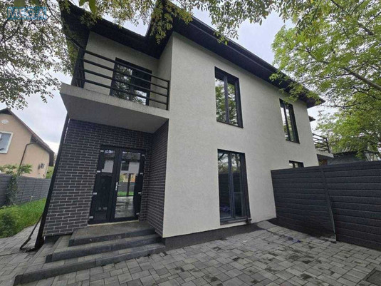 Продаж дома, 2&nbsp;поверху, 175&nbsp;кв.м, 3&nbsp;кімнати, ділянка 3&nbsp;сотки, <a class="location-link" href="/kiev/" title="Недвижимость Київ">Київ</a>, <a class="location-link" href="/kiev/darnickij/" title="Недвижимость Дарницький район">Дарницький р-н</a>, 53-а Садова вул. (изображение 2)