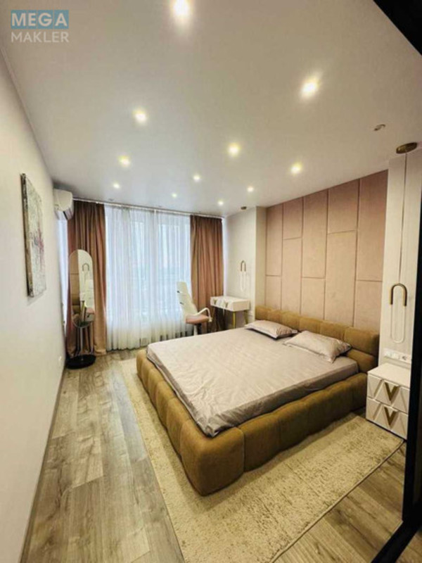 Продаж 2 кімнатної квартири (90/?/25), 20 пов. 20 пов. будинку, <a class="location-link" href="/kiev/" title="Недвижимость Київ">Київ</a>, <a class="location-link" href="/kiev/goloseevskij/" title="Недвижимость Голосіївський район">Голосіївський р-н</a>, Академіка Вільямса вул. (изображение 2)