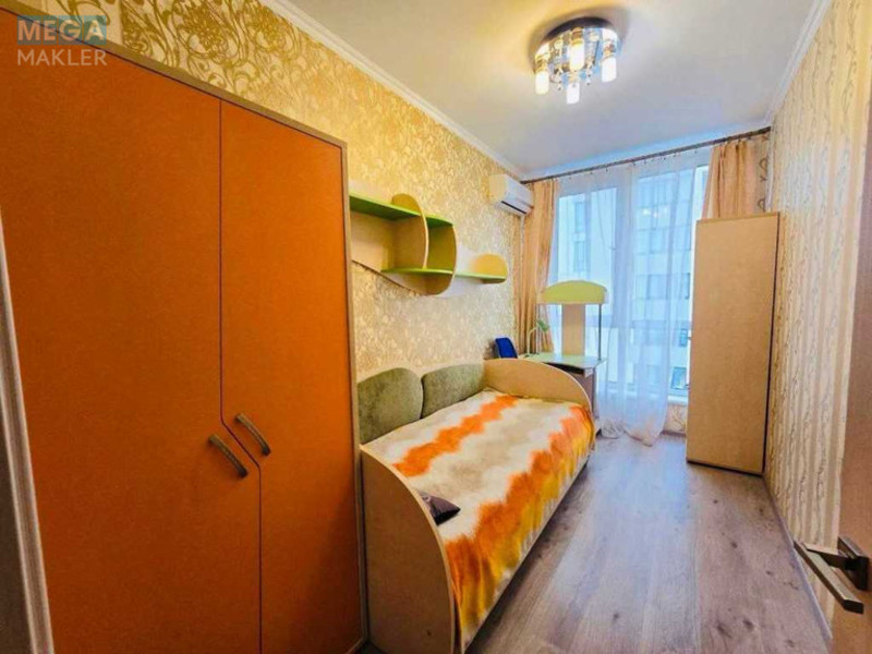 Продаж 3 кімнатної квартири (74/?/15), 15 пов. 18 пов. будинку, <a class="location-link" href="/kiev/" title="Недвижимость Київ">Київ</a>, <a class="location-link" href="/kiev/goloseevskij/" title="Недвижимость Голосіївський район">Голосіївський р-н</a>, Академіка Вільямса вул. (изображение 6)