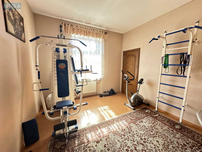 Продаж дома, 2 поверху, 240 кв.м, 5 кімнат, ділянка 15 соток, <a class="location-link" href="/kiev/" title="Недвижимость Київ">Київ</a>, <a class="location-link" href="/kiev/obolonskij/" title="Недвижимость Оболонський район">Оболонський р-н</a>, Квитки Цисык ул., 81 (изображение 8)