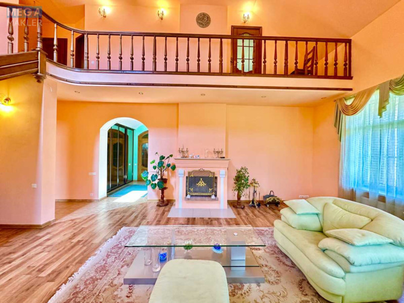 Продаж дома, 2 поверху, 240 кв.м, 5 кімнат, ділянка 15 соток, <a class="location-link" href="/kiev/" title="Недвижимость Київ">Київ</a>, <a class="location-link" href="/kiev/obolonskij/" title="Недвижимость Оболонський район">Оболонський р-н</a>, Квитки Цисык ул., 81 (изображение 14)