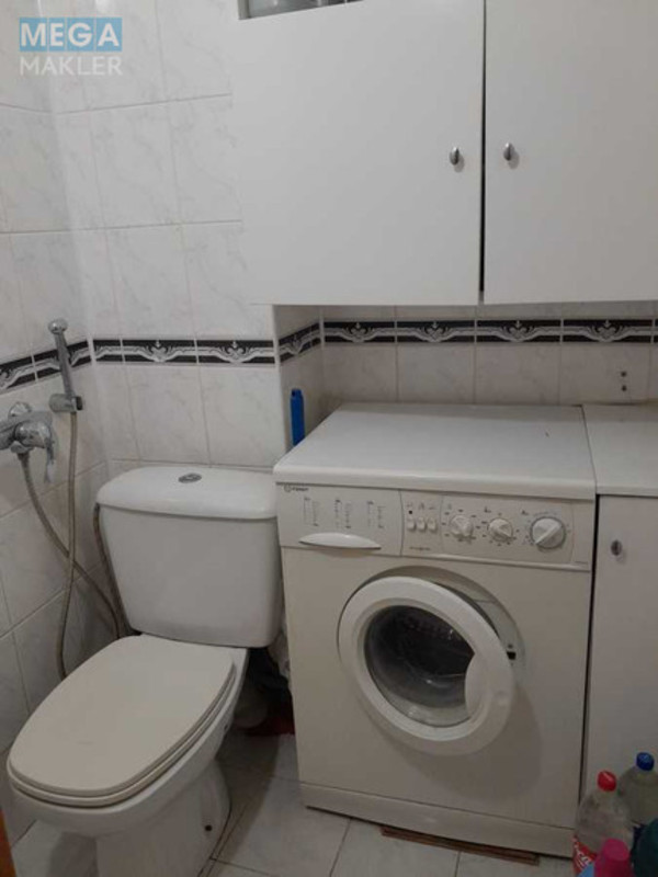 Оренда 2 кімнатної квартири, <a class="location-link" href="/kiev/" title="Недвижимость Київ">Київ</a>, <a class="location-link" href="/kiev/svyatoshinskij/" title="Недвижимость Святошинський район">Святошинський р-н</a>, Якуба Коласа вул., 5 (изображение 2)