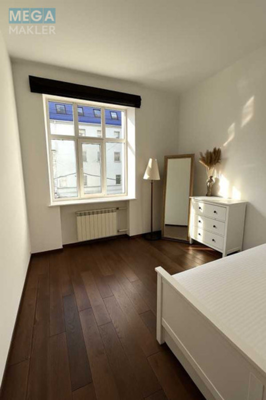 Продаж 3 кімнатної квартири (79/50/12,5), 2 пов. 6 пов. будинку, <a class="location-link" href="/kiev/" title="Недвижимость Київ">Київ</a>, <a class="location-link" href="/kiev/podolskij/" title="Недвижимость Подільський район">Подільський р-н</a>, Братська вул., 10 (изображение 6)