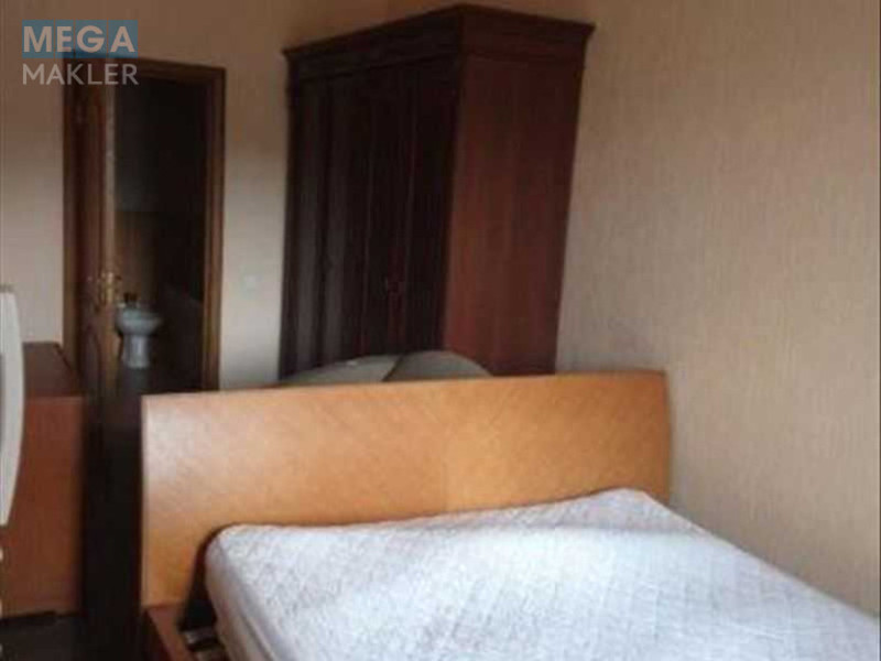 Продаж дома, 4 поверху, 1 230 кв.м, 8 кімнат, ділянка 16 соток, <a class="location-link" href="/kozin-selo-kv/" title="Недвижимость Козин">Козин</a>, Солов яненка, 51 (изображение 4)