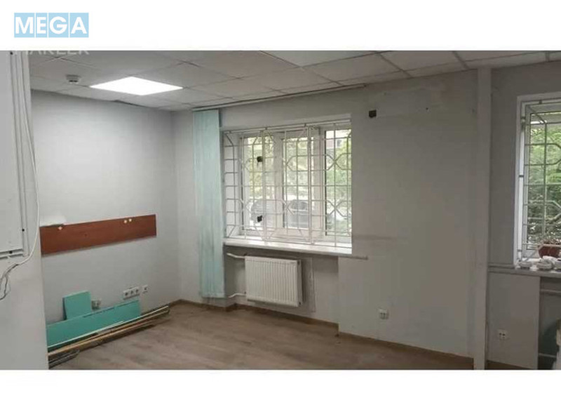 Продаж 3 кімнатної квартири (69,4/44,8/8,7), 1 пов. 9 пов. будинку, <a class="location-link" href="/kiev/" title="Недвижимость Київ">Київ</a>, <a class="location-link" href="/kiev/solomenskij/" title="Недвижимость Солом'янський район">Солом'янський р-н</a>, Борщагівська вул., 117 (изображение 2)