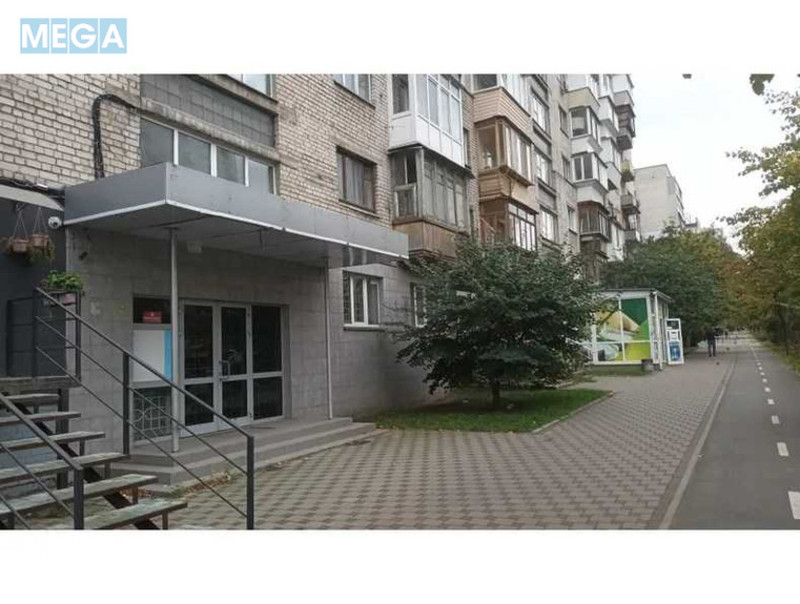 Продаж 3 кімнатної квартири (69,4/44,8/8,7), 1 пов. 9 пов. будинку, <a class="location-link" href="/kiev/" title="Недвижимость Київ">Київ</a>, <a class="location-link" href="/kiev/solomenskij/" title="Недвижимость Солом'янський район">Солом'янський р-н</a>, Борщагівська вул., 117 (изображение 5)
