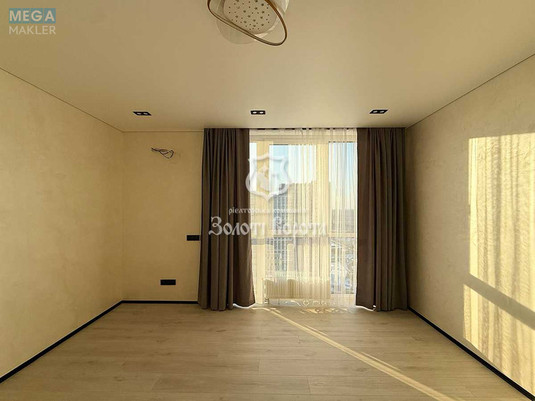 Продаж 2 кімнатної квартири (73,3/34/21,5), 21 пов. 25 пов. будинку, <a class="location-link" href="/kiev/" title="Недвижимость Київ">Київ</a>, <a class="location-link" href="/kiev/podolskij/" title="Недвижимость Подільський район">Подільський р-н</a>, Північно-Сирецька вул., 8 (изображение 10)