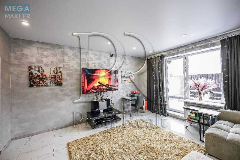 Продаж дома, 3 поверху, 159 кв.м, 5 кімнат, ділянка 1 сотка, <a class="location-link" href="/kiev/" title="Недвижимость Київ">Київ</a>, <a class="location-link" href="/kiev/desnyanskij/" title="Недвижимость Деснянський район">Деснянський р-н</a>, Макаренка вул. (изображение 2)
