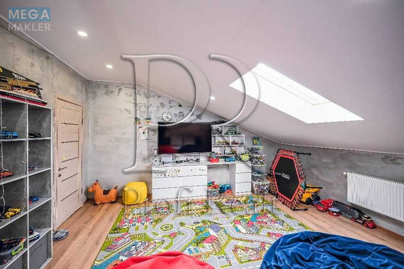 Продаж дома, 3 поверху, 159 кв.м, 5 кімнат, ділянка 1 сотка, <a class="location-link" href="/kiev/" title="Недвижимость Київ">Київ</a>, <a class="location-link" href="/kiev/desnyanskij/" title="Недвижимость Деснянський район">Деснянський р-н</a>, Макаренка вул. (изображение 13)