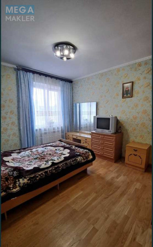 Продаж 4 кімнатної квартири (85/45/9), 8 пов. 9 пов. будинку, <a class="location-link" href="/chernigov/" title="Недвижимость Чернігів">Чернігів</a>, <a class="location-link" href="/chernigov/desnyanskij/" title="Недвижимость Деснянський район">Деснянський р-н</a>, Пухова, 146 (изображение 4)
