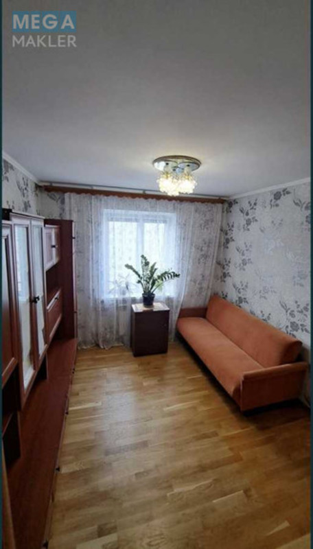 Продаж 4 кімнатної квартири (85/45/9), 8 пов. 9 пов. будинку, <a class="location-link" href="/chernigov/" title="Недвижимость Чернігів">Чернігів</a>, <a class="location-link" href="/chernigov/desnyanskij/" title="Недвижимость Деснянський район">Деснянський р-н</a>, Пухова, 146 (изображение 8)
