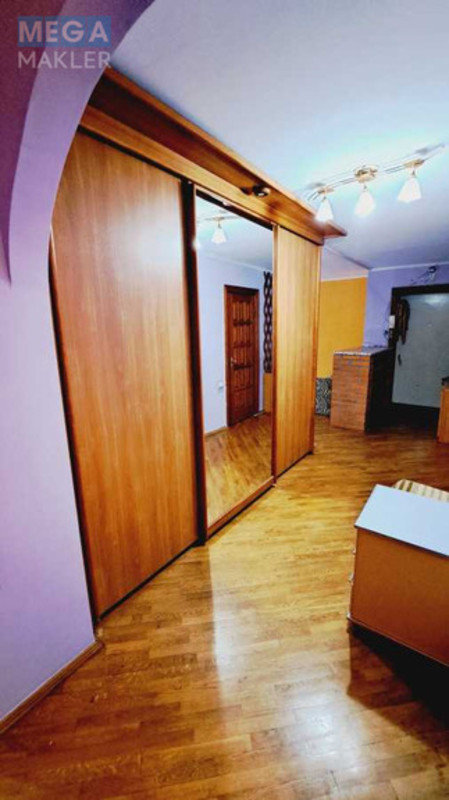 Продаж 3 кімнатної квартири (93/?/10), 1 пов. 9 пов. будинку, <a class="location-link" href="/chernigov/" title="Недвижимость Чернігів">Чернігів</a>, <a class="location-link" href="/chernigov/desnyanskij/" title="Недвижимость Деснянський район">Деснянський р-н</a>, Чернишевського, 15 (изображение 5)