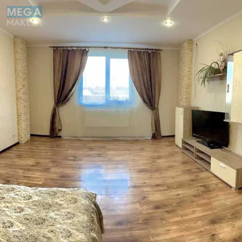 Оренда 1 кімнатної квартири, <a class="location-link" href="/sofievskaya-borshagovka/" title="Недвижимость Софіївська Борщагівка">Софіївська Борщагівка</a>, Соборна, 28 (изображение 2)