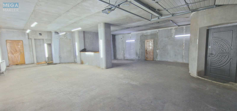 Продаж дома, 4 поверху, 1 500 кв.м, 10 кімнат, ділянка 15 соток, <a class="location-link" href="/kiev/" title="Недвижимость Київ">Київ</a>, <a class="location-link" href="/kiev/shevchenkovskij/" title="Недвижимость Шевченківський район">Шевченківський р-н</a>, Невская ул. (изображение 7)