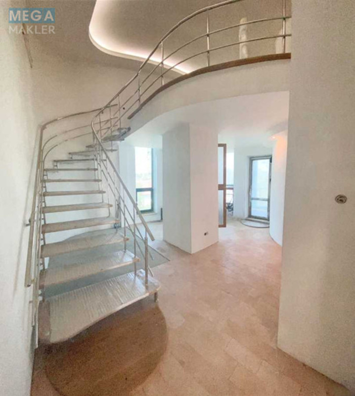 Продаж дома, 4 поверху, 1 500 кв.м, 10 кімнат, ділянка 15 соток, <a class="location-link" href="/kiev/" title="Недвижимость Київ">Київ</a>, <a class="location-link" href="/kiev/shevchenkovskij/" title="Недвижимость Шевченківський район">Шевченківський р-н</a>, Невская ул. (изображение 14)