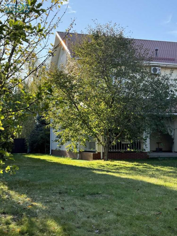 Продаж дома, 2 поверху, 471 кв.м, 7 кімнат, ділянка 12,40 соток, <a class="location-link" href="/sofievskaya-borshagovka/" title="Недвижимость Софіївська Борщагівка">Софіївська Борщагівка</a>, Зоряна, 8 (изображение 5)